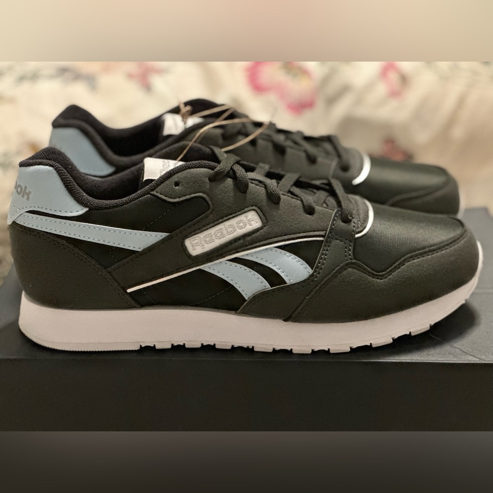 Reebok Black and Light Blue Athletic Shoes